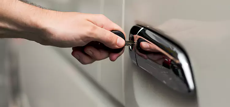 Why Choose Our Auto Locksmith Team in Hobart, IN?